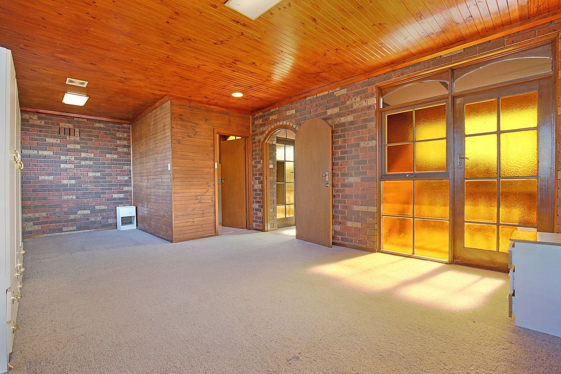 Superb 3 Bedroom, Two-Storey Home!