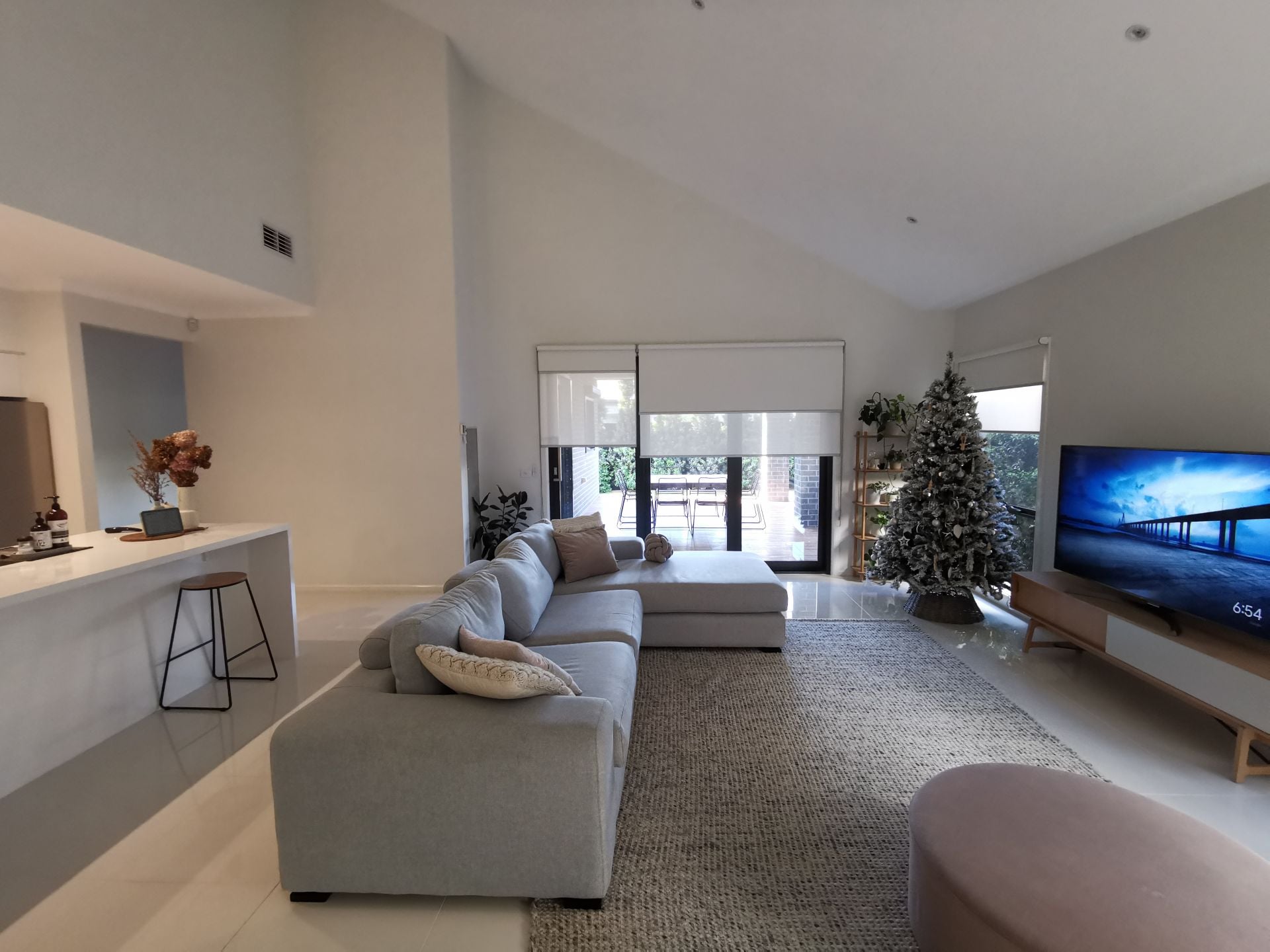 LUXURY LIVING!
