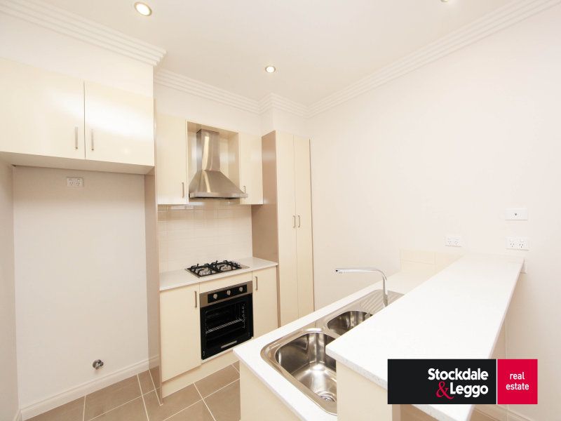 4 Quaterhorse Drive SOUTH MORANG, South Morang - Thumbnail 6