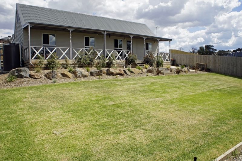 14 Maisie Court, Bacchus Marsh - Thumbnail 2