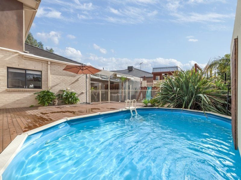 6 Yoemans Drive MERNDA, Mernda - Thumbnail 4