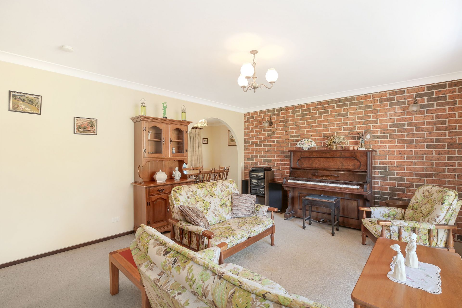 37 Banksia Avenue, Engadine, Engadine - Thumbnail 4