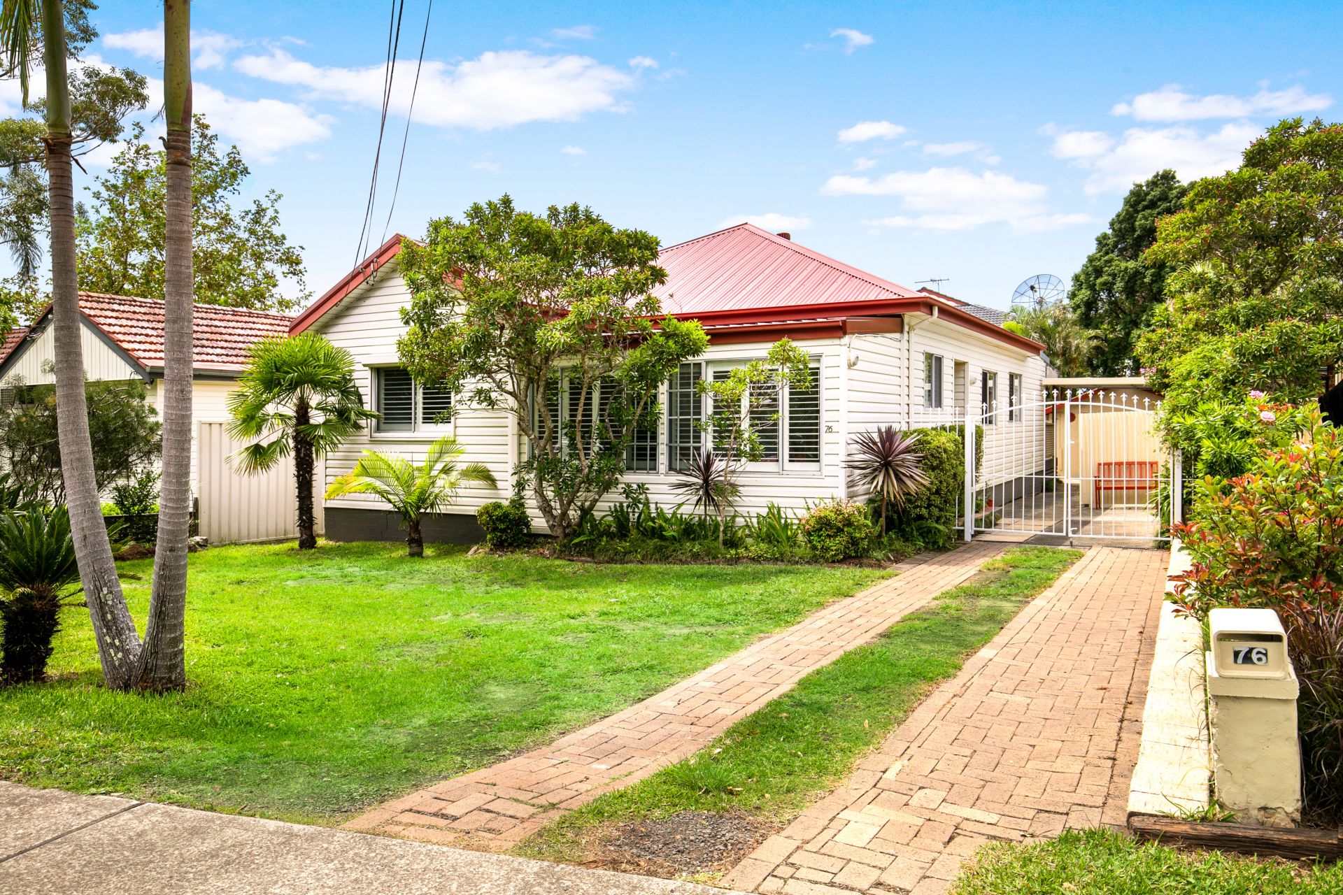 76 Kareena Road, Miranda, Miranda - Thumbnail 3