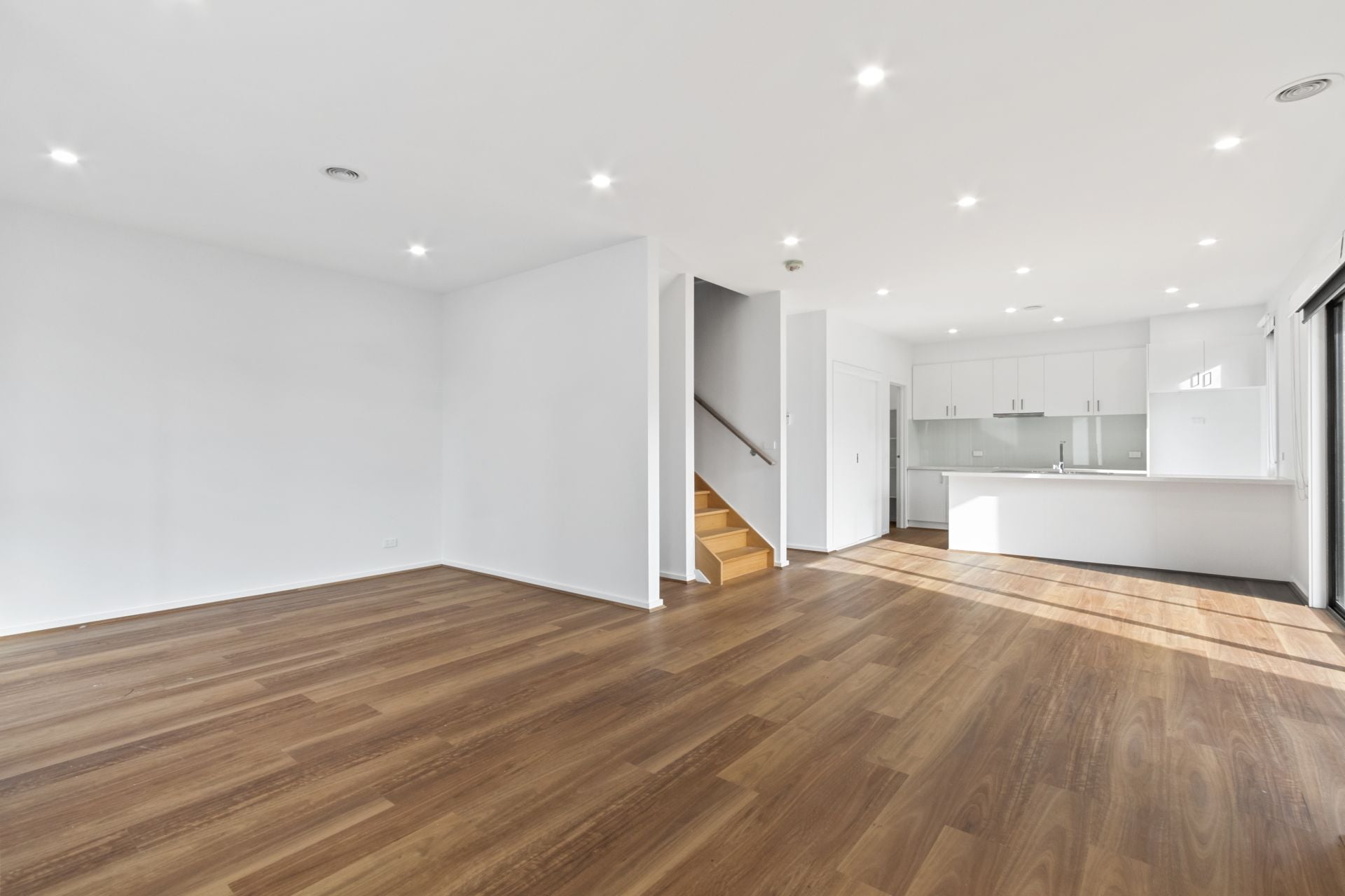 BRAND NEW TOWNHOUSE STYLISH AND MODERN