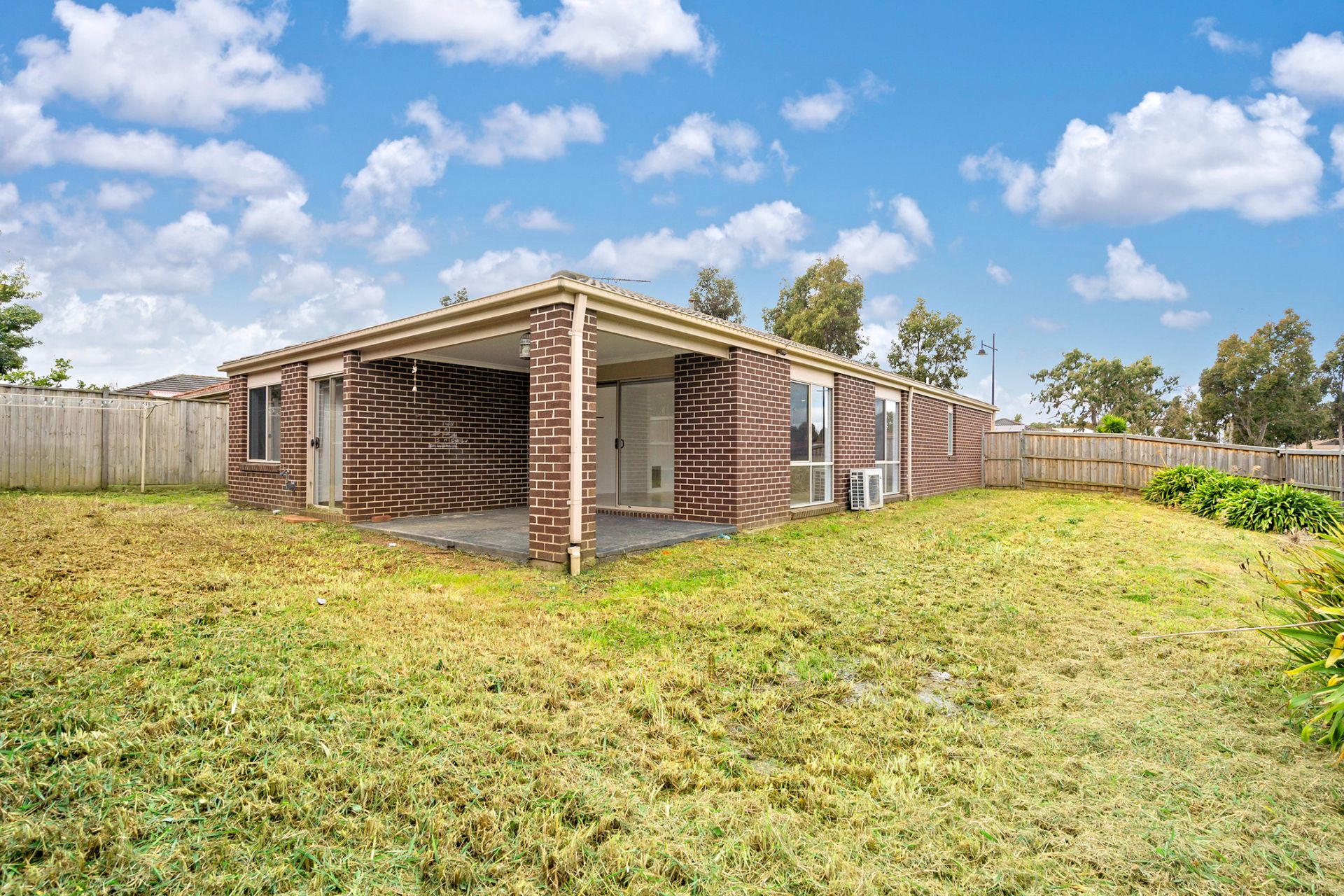 Real Estate For Lease 32 Vantage Point Boulevard Doreen , VIC