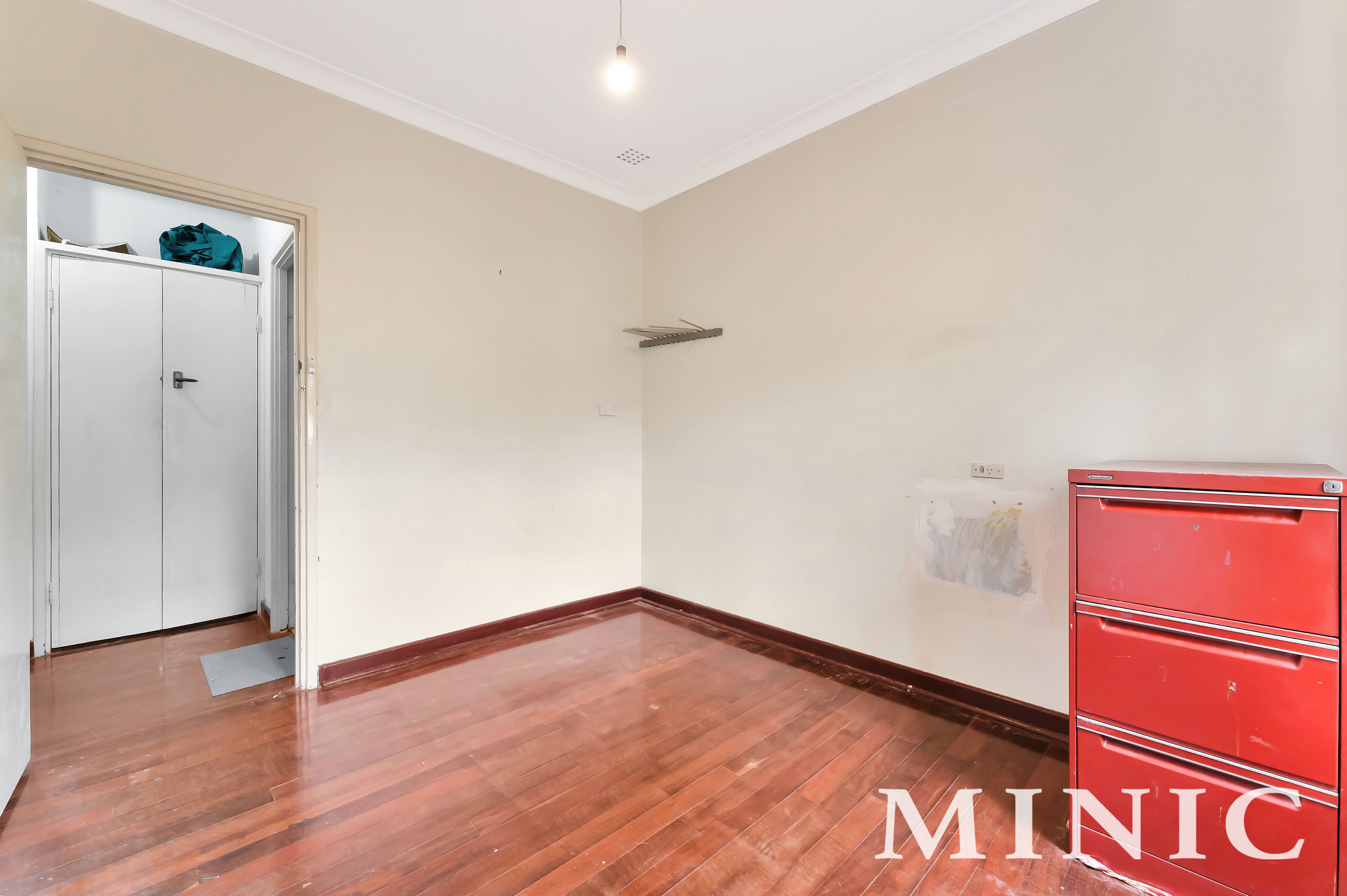 33 Hartfield Street, Queens Park