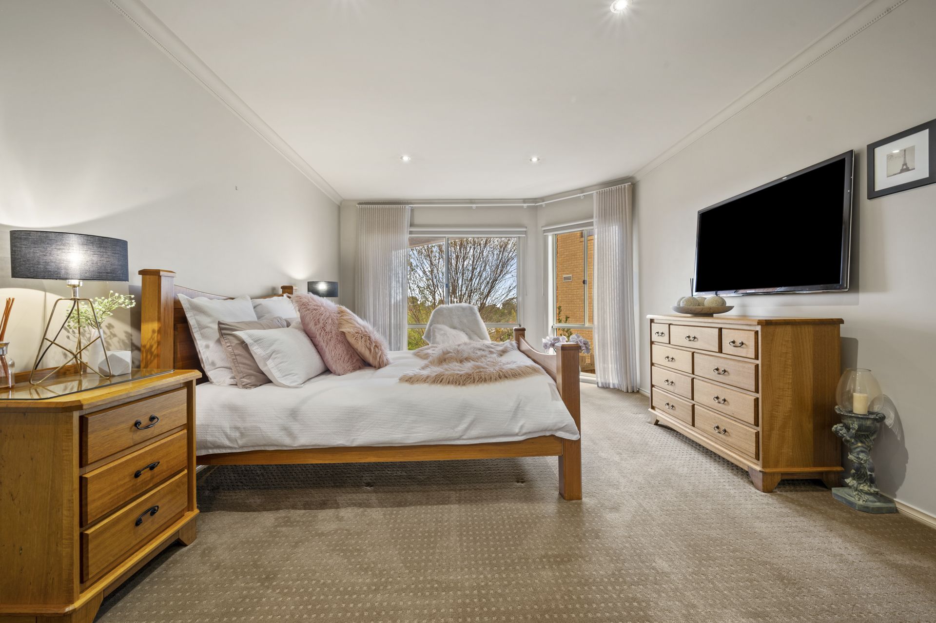 AFFORDABLE  LUXURY - LAND APPROX 876M2