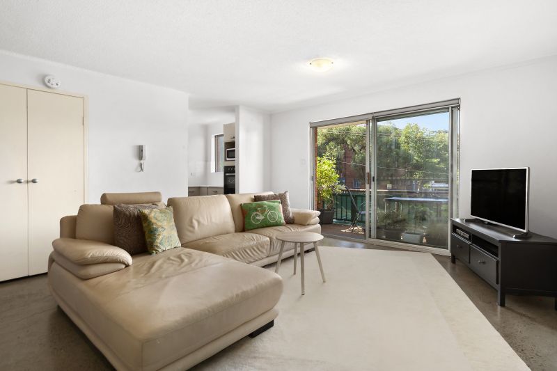 Real Estate For Sale 10/2224 Gipps Street Wollongong , NSW