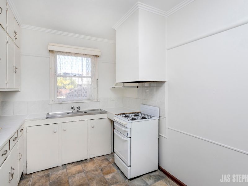 4 Alma Street Maidstone VIC, Maidstone - Thumbnail 4