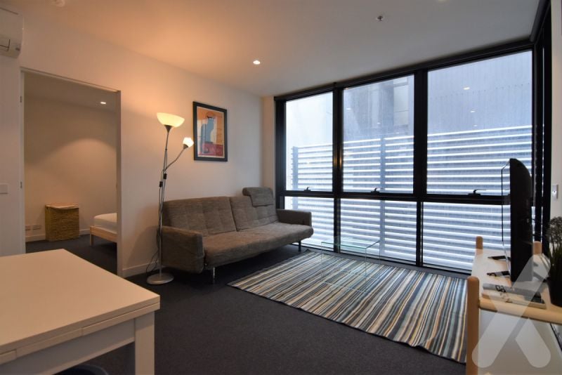 Fully Furnishesd Two Bedroom Two Bathroom In The Heart Of Collingwood