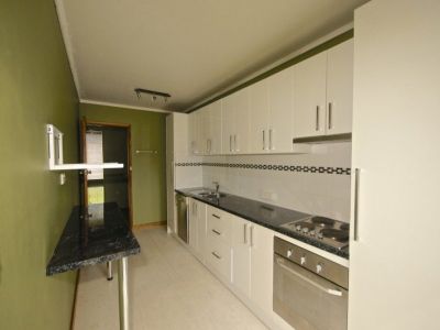 6/3 Percy Street, DEVONPORT, Devonport - Thumbnail 2