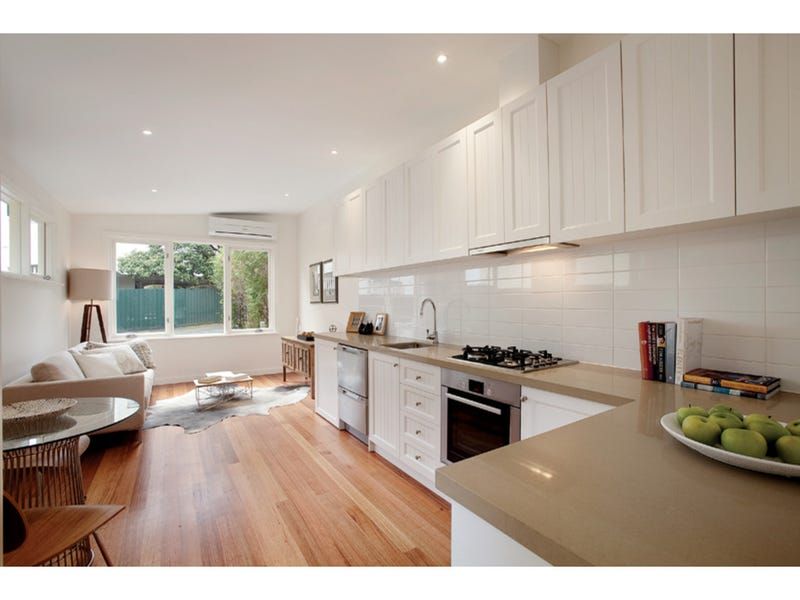 11/379 Toorak Road, South Yarra - Thumbnail 2