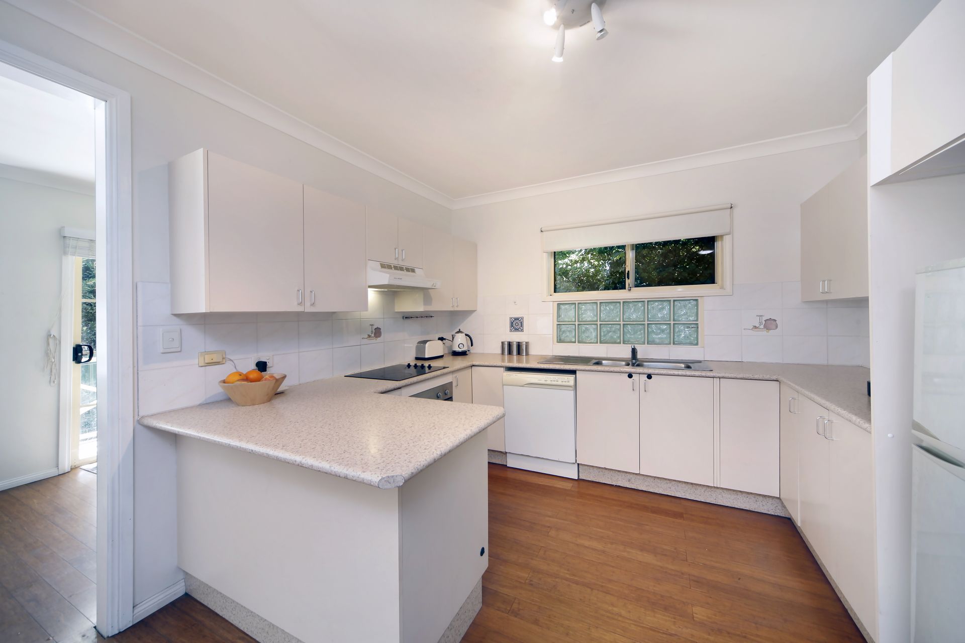 1/118 Glencoe Street, Sutherland, Sutherland - Thumbnail 5