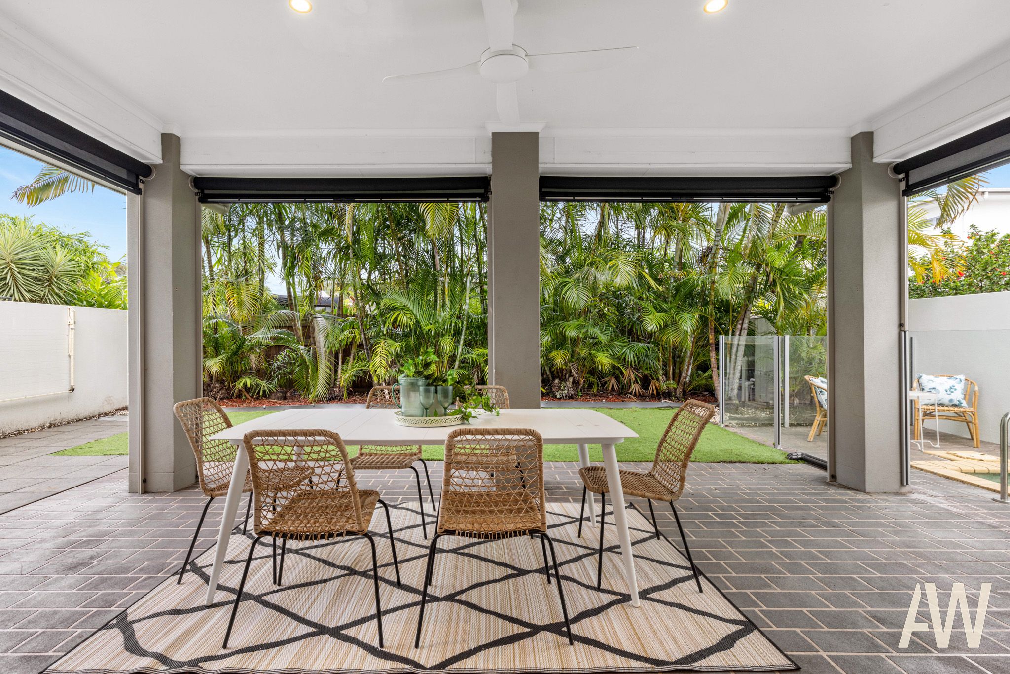 Real Estate For Sale 33 Tarawa Street Kawana Island , QLD