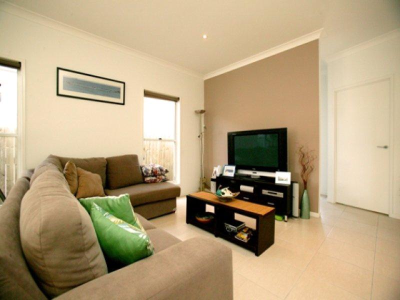 50 Kurrajong Crescent MERIDAN PLAINS QLD, Meridan Plains - Thumbnail 3