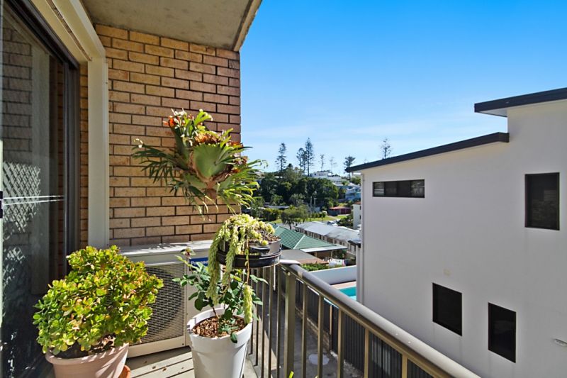 4/57 Dixon Street Coolangatta QLD