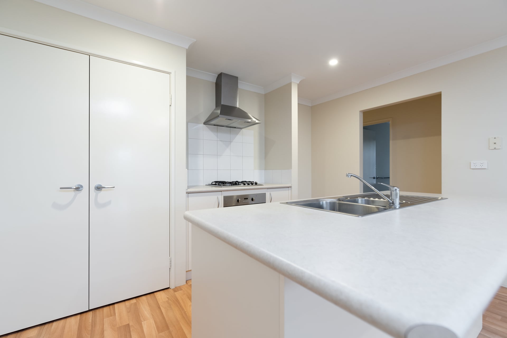 19  Mystery road BANKSIA GROVE WA, Banksia Grove - Thumbnail 5