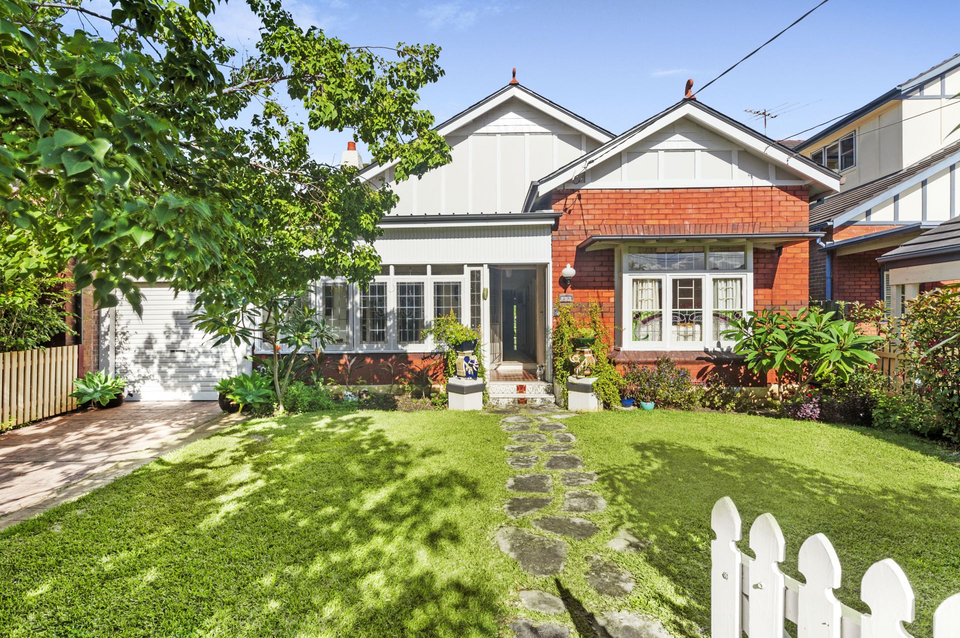 Sold property Sold Price for 19 Lenore Street Russell Lea NSW 2046 CobdenHayson