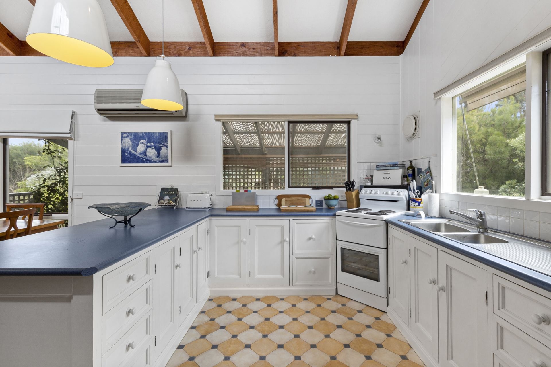 16 Philip Street, Aireys Inlet - Thumbnail 6