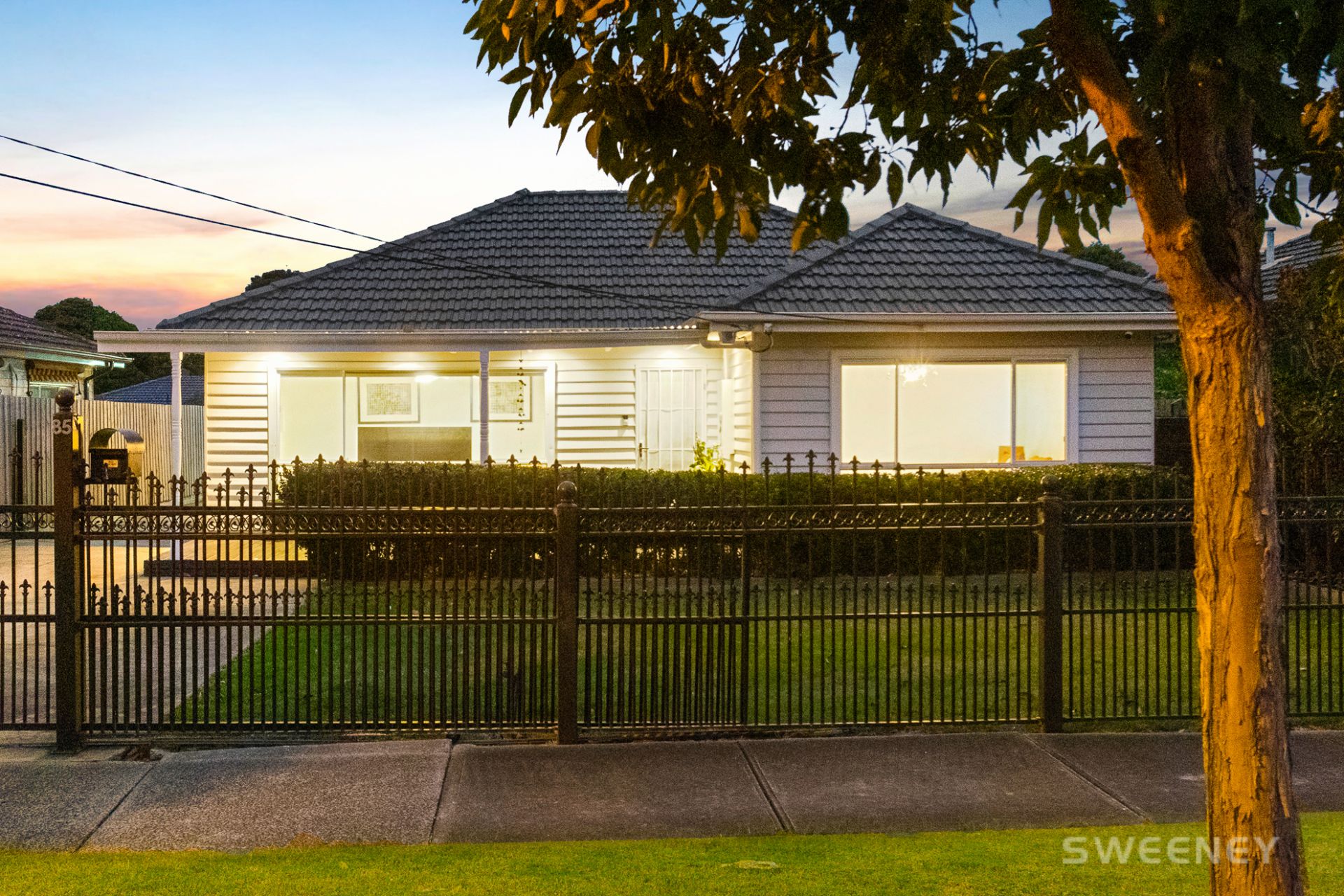 85 Mcintosh Road, Altona North - Thumbnail 2