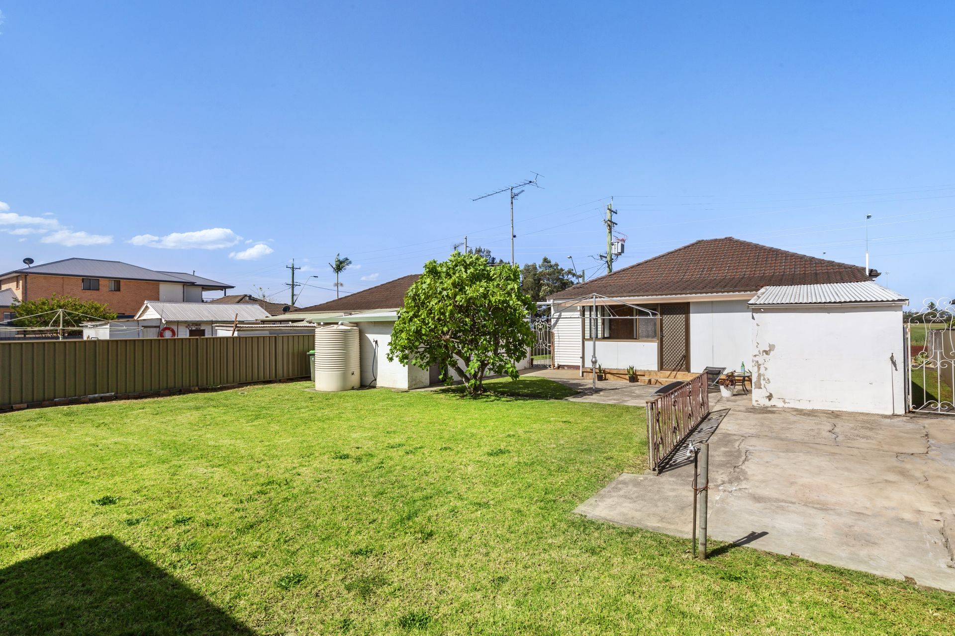 Real Estate For Sale 128 Carters Lane Fairy Meadow , NSW