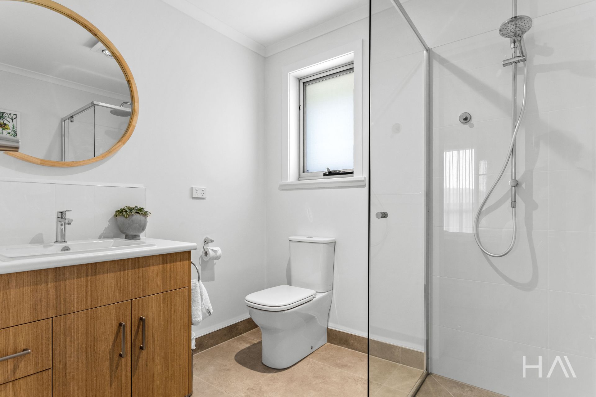 16 Bushfield Rise Hadspen, Hadspen - Thumbnail 6