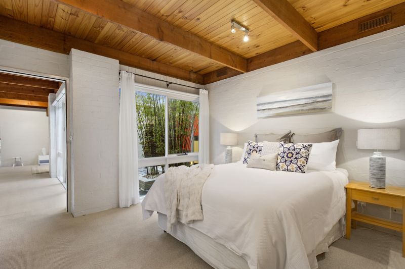 2 Winton Street, Kew - Thumbnail 7