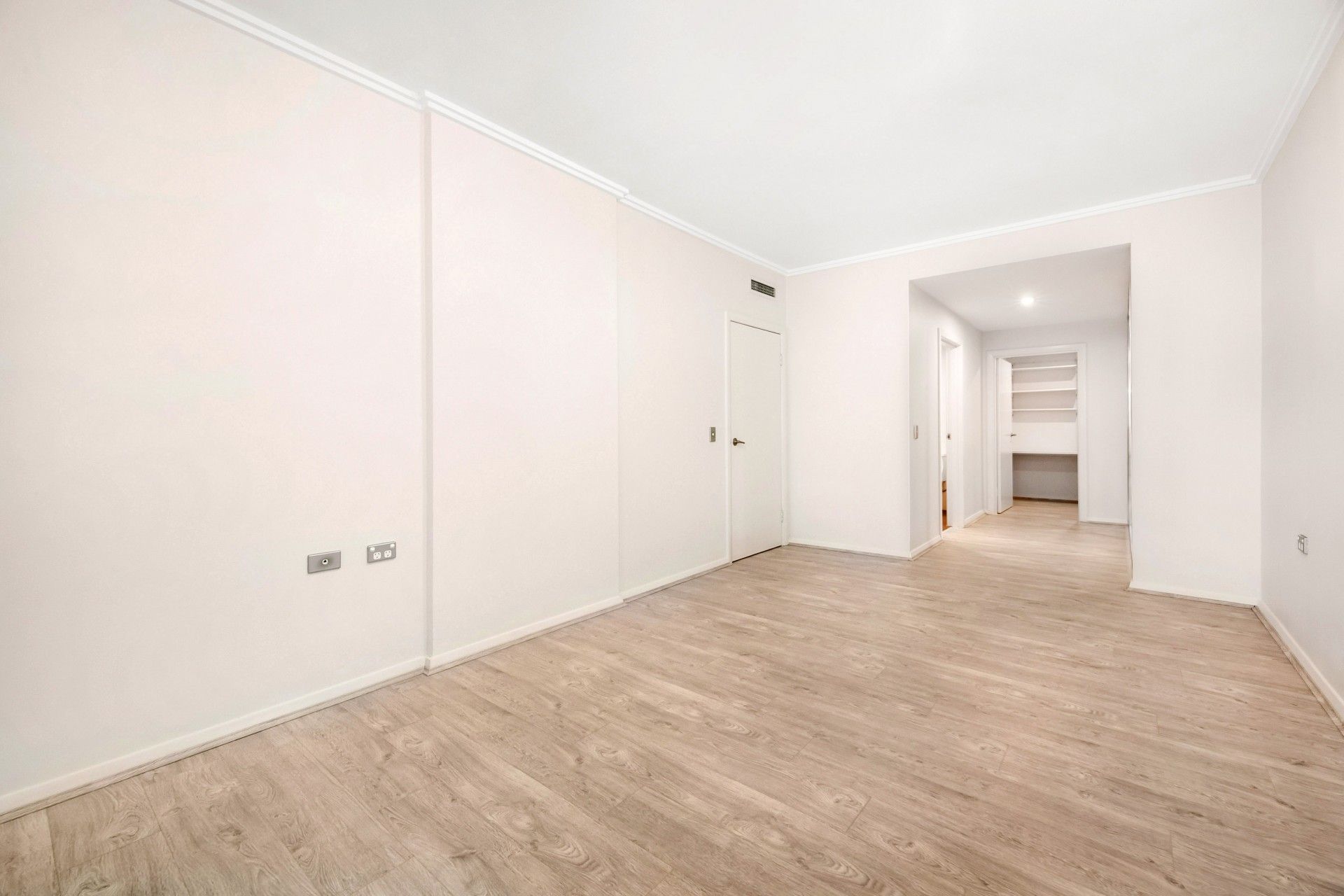 37 728 PACIFIC HIGHWAY GORDON visual data 4