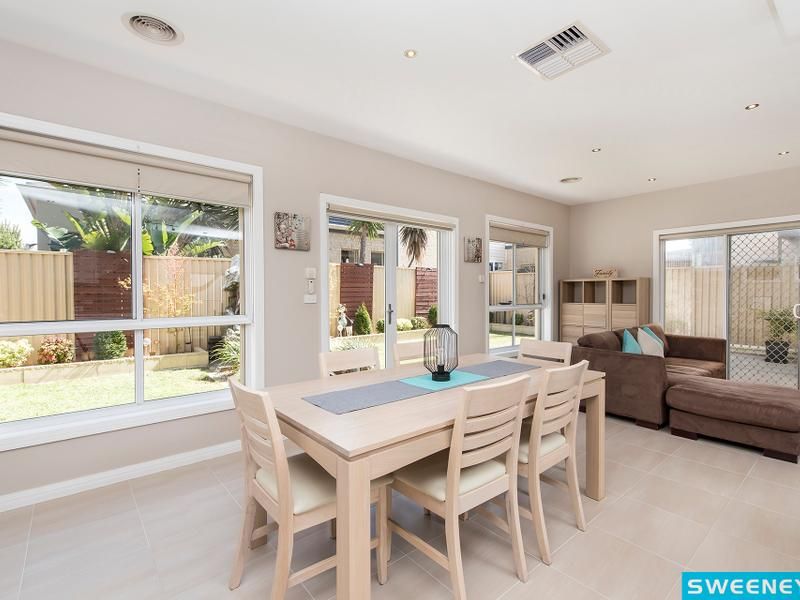 28 Central Parkway, Caroline Springs - Thumbnail 5