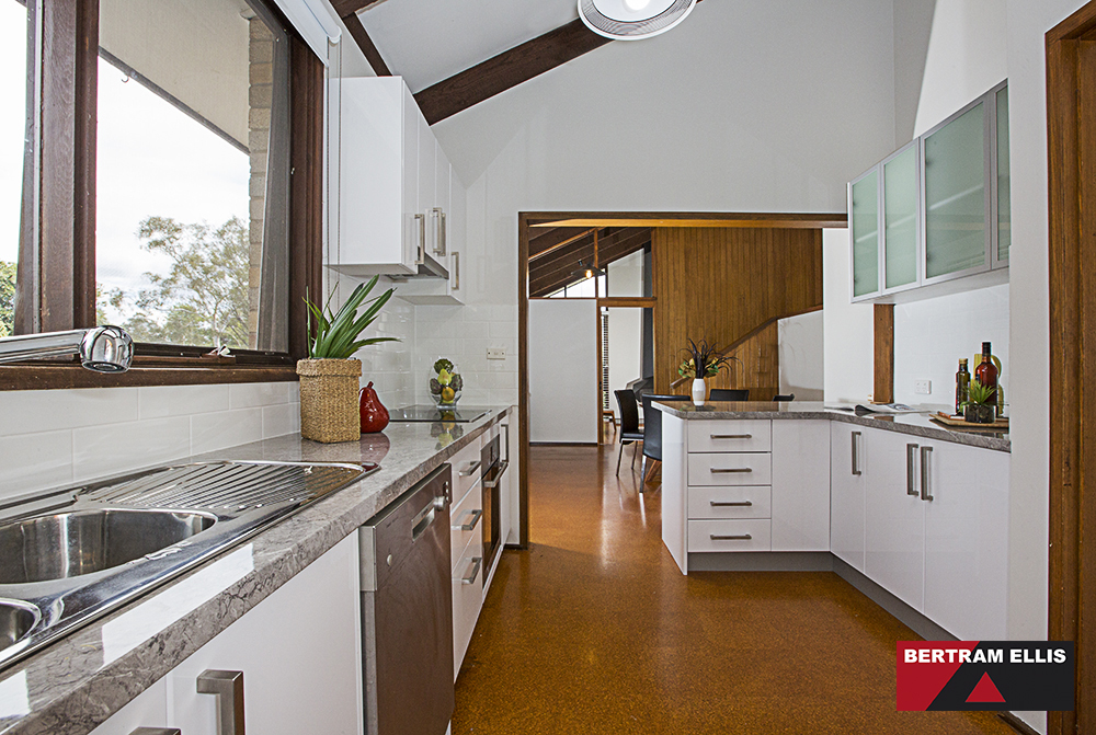 14 Nemarang Crescent, Waramanga - Thumbnail 8