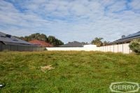 16 Laverton Rise, Dawesville, Dawesville - Thumbnail 2