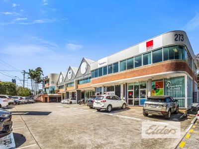 FUNCTIONAL INNER CITY OFFICE | 5 CAR PARKS!