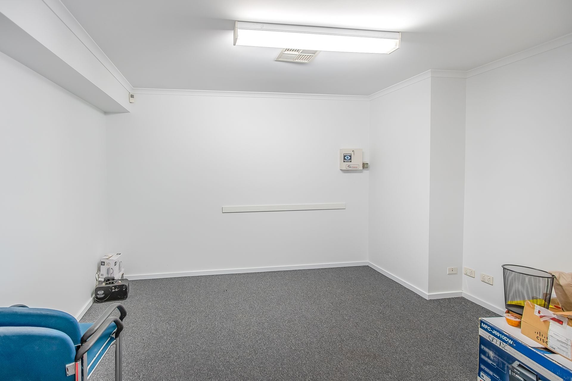 Versatile Warehouse/Factory off Hume Highway