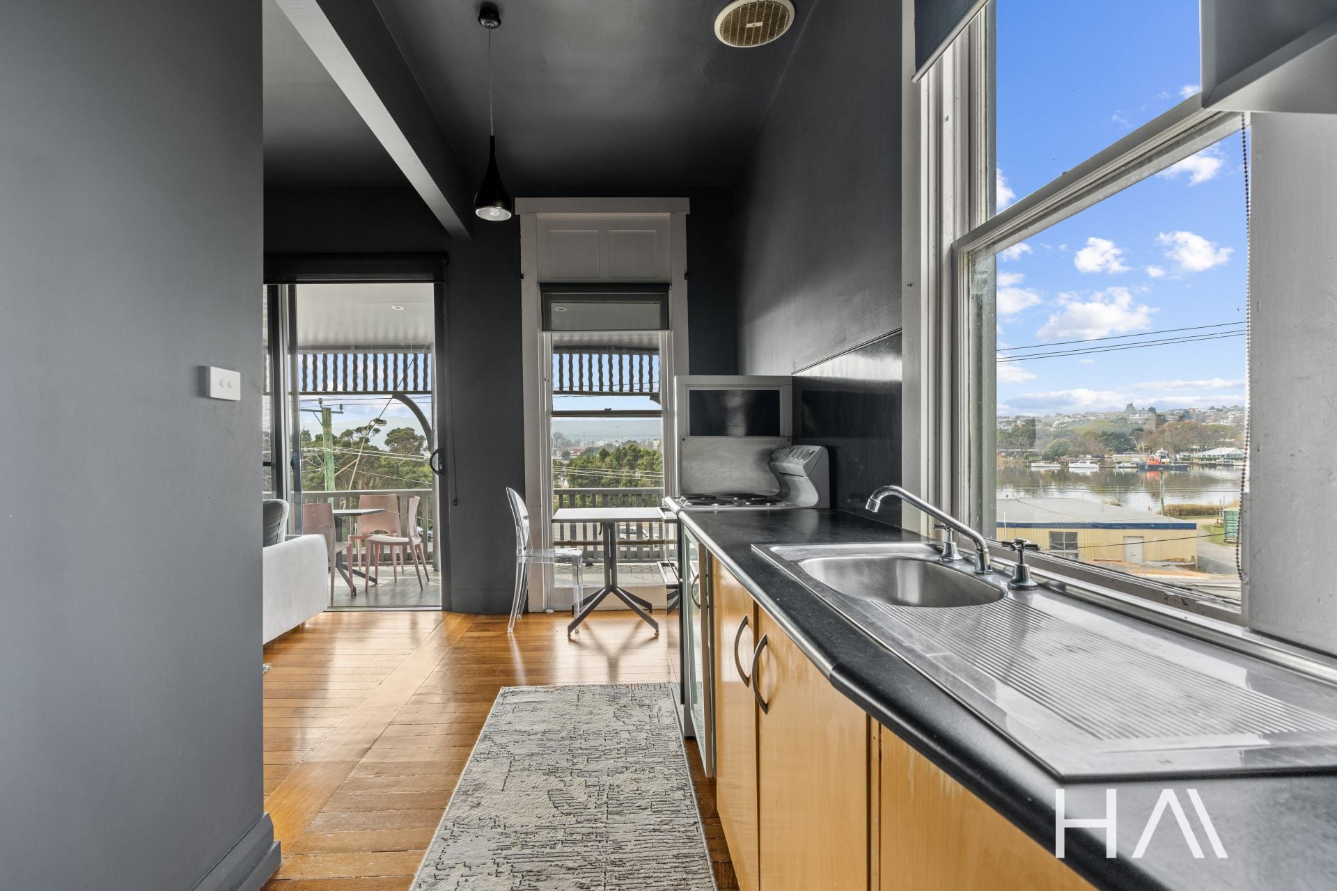 5 West Tamar Road Trevallyn, Trevallyn - Thumbnail 4