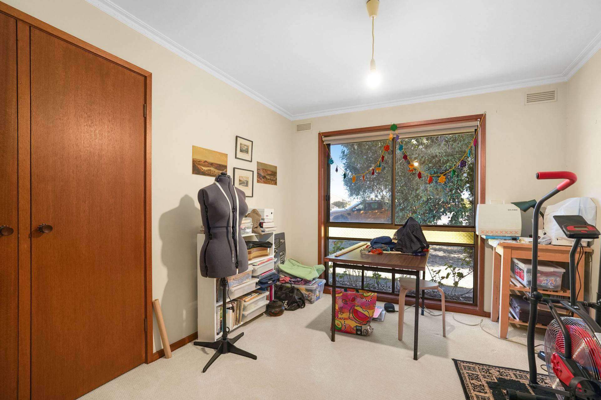 6 Shaw Avenue, Wendouree, Wendouree - Thumbnail 8
