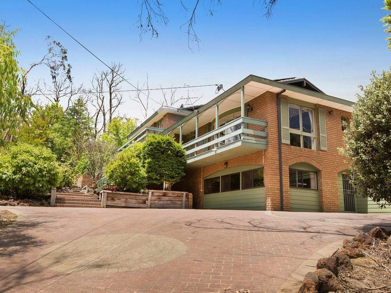 Real Estate For Sale 8 Bellbird Road Mount Eliza , VIC