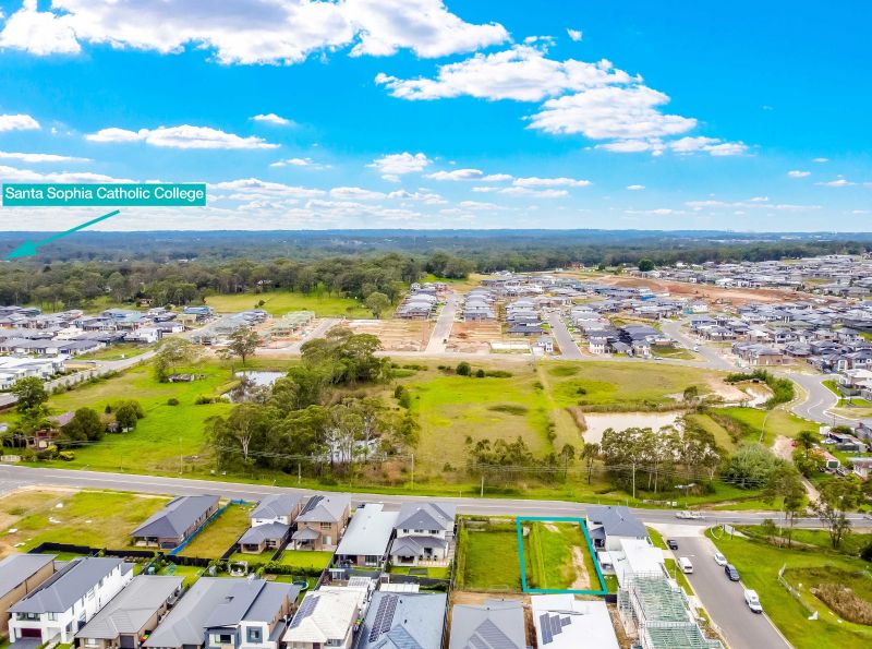 Real Estate For Sale 1/72 Terry Road Box Hill , NSW