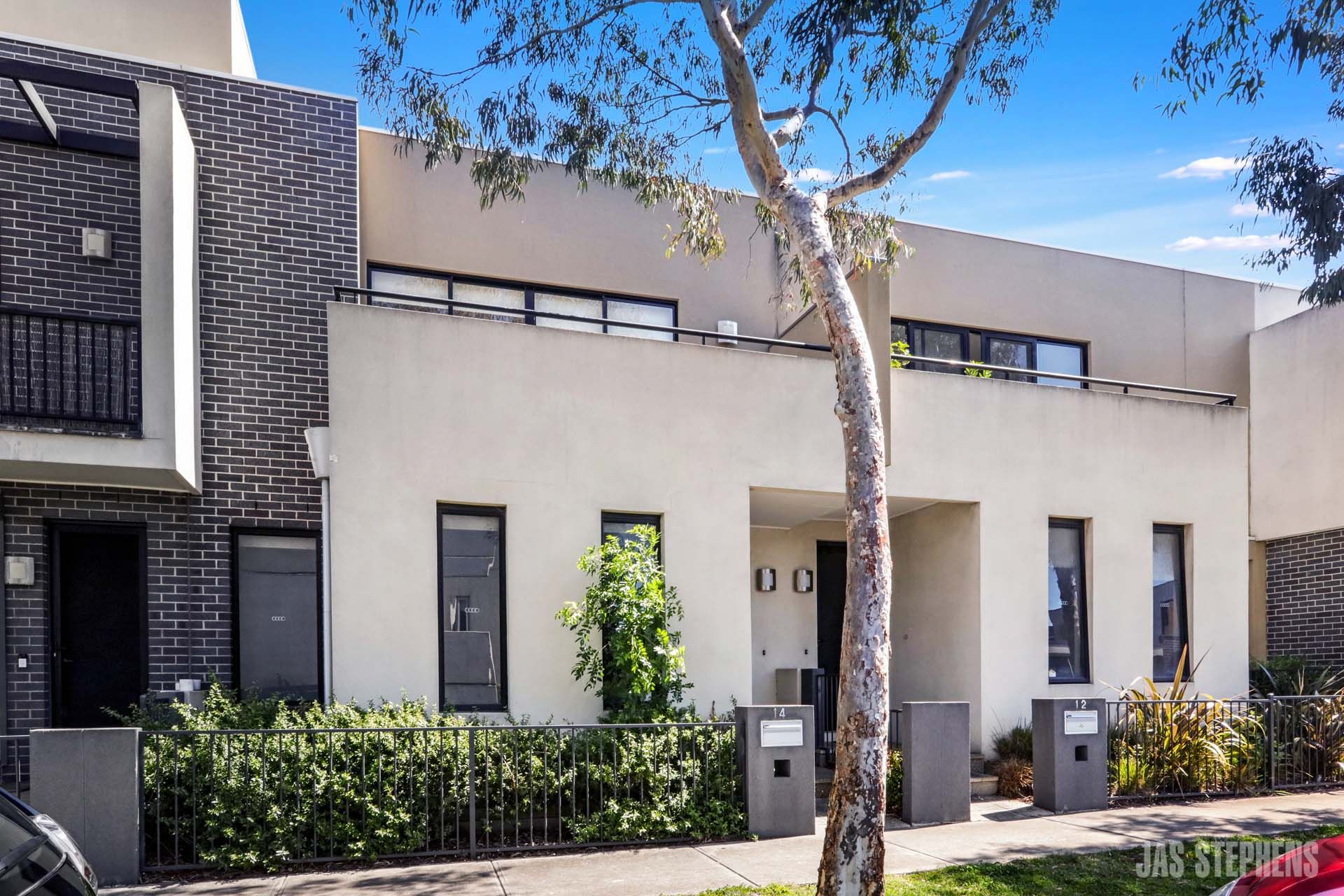 14 Newman Drive Footscray VIC, Footscray - Thumbnail 2