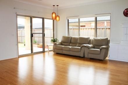 STUNNING 4 BEDROOM HOME!