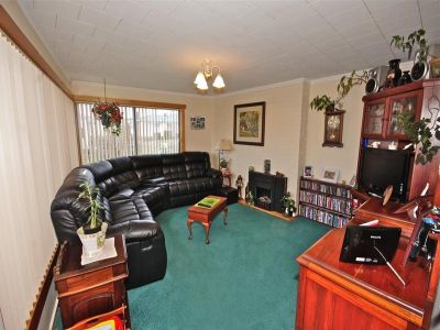 3
 
 
 
  
 
 
 1
 
 
 
  
 
 
 3
 
 
 
 
 
 
 
 6 Goddard Street, ULVERSTONE TAS 7315, Ulverstone - Thumbnail 4