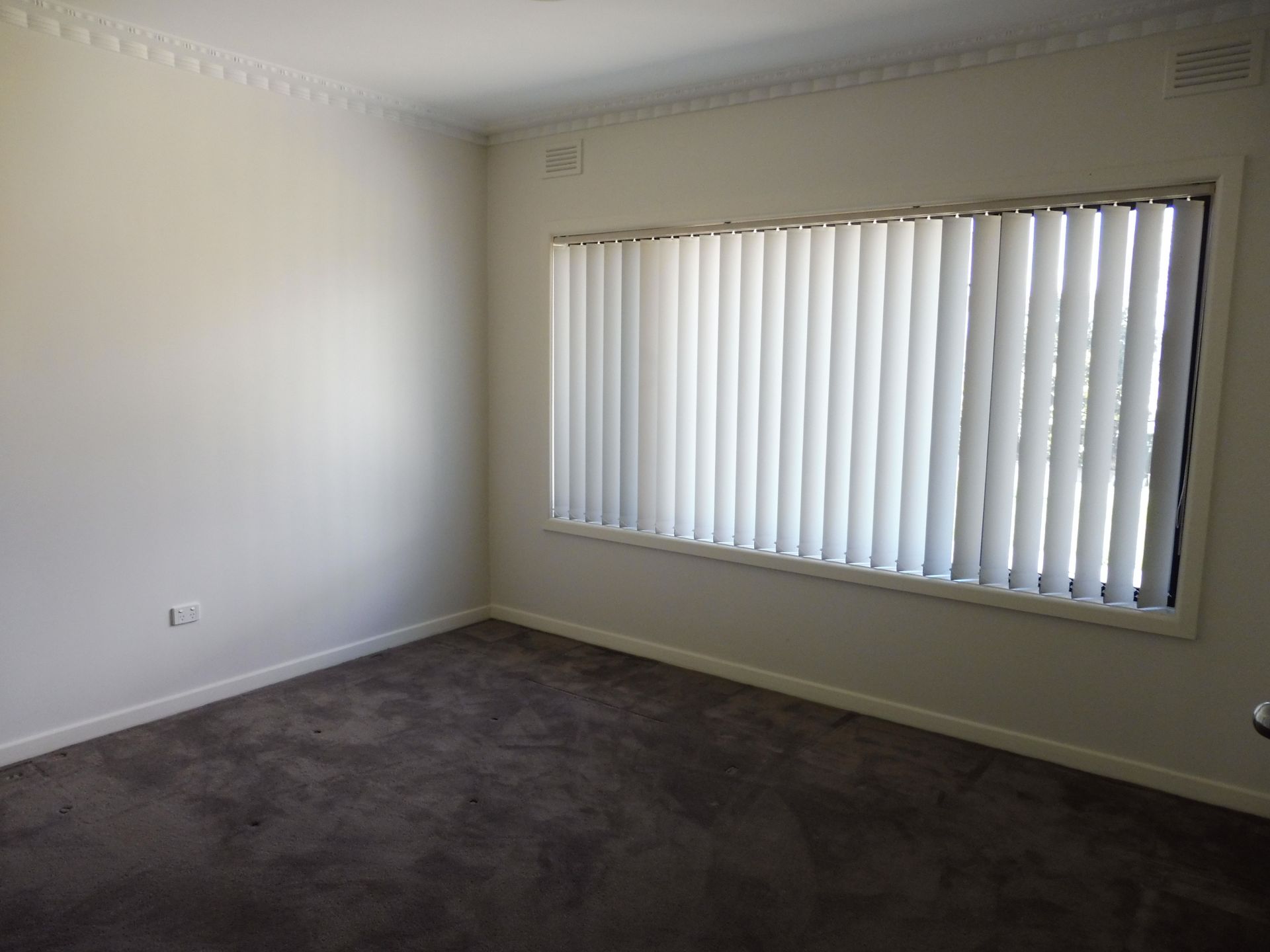 2 BEDROOM UNIT