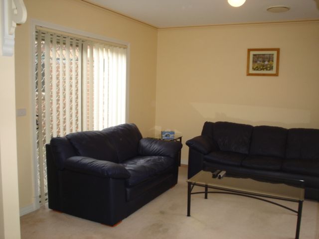Conveinent Two Bedroom Unit
