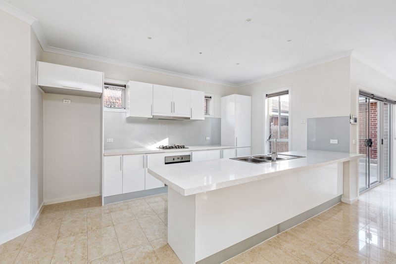 2/24 Beaumont Parade, West Footscray - Thumbnail 7