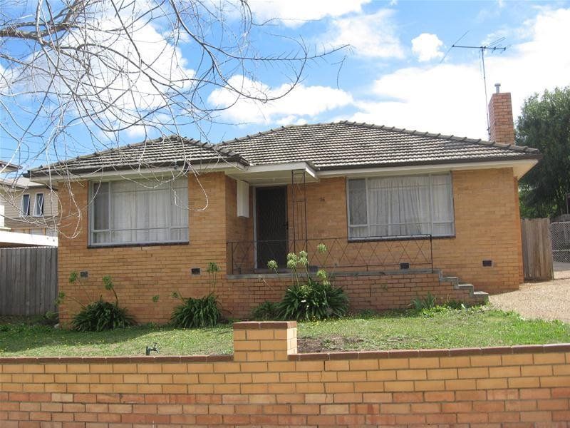 16 Miranda Road, Reservoir