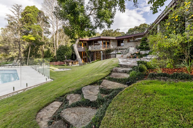 11 The Quaterdeck, Middle Cove Lifestyle Property Agency