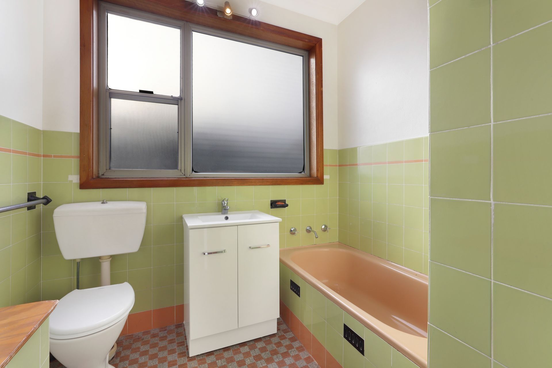 875 Princes Highway, Engadine, Engadine - Thumbnail 6