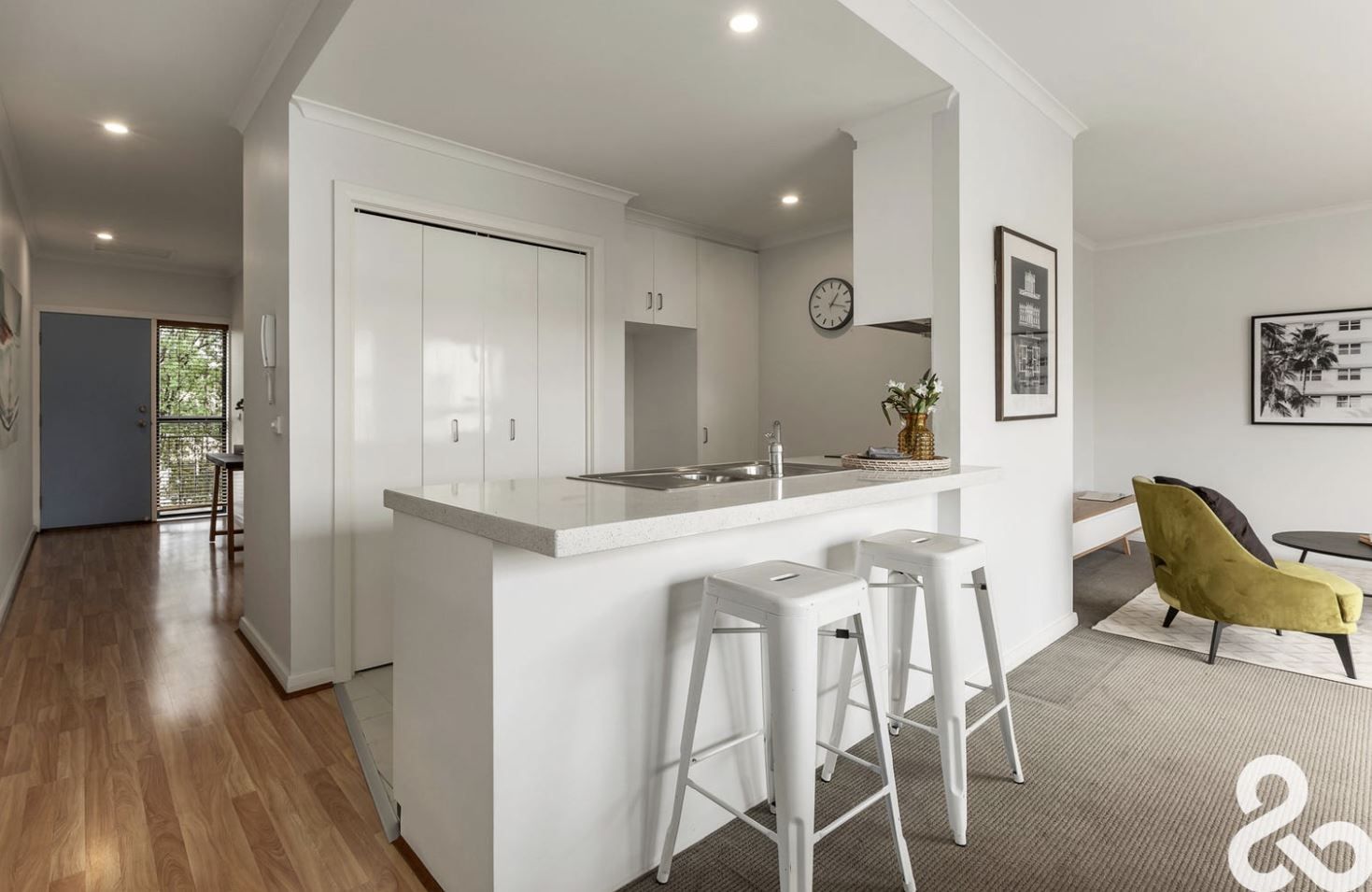 6 or 12 month lease available!