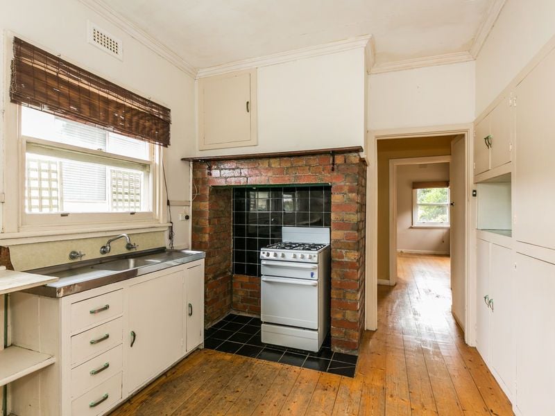 61 Central Avenue, Torquay - Thumbnail 6