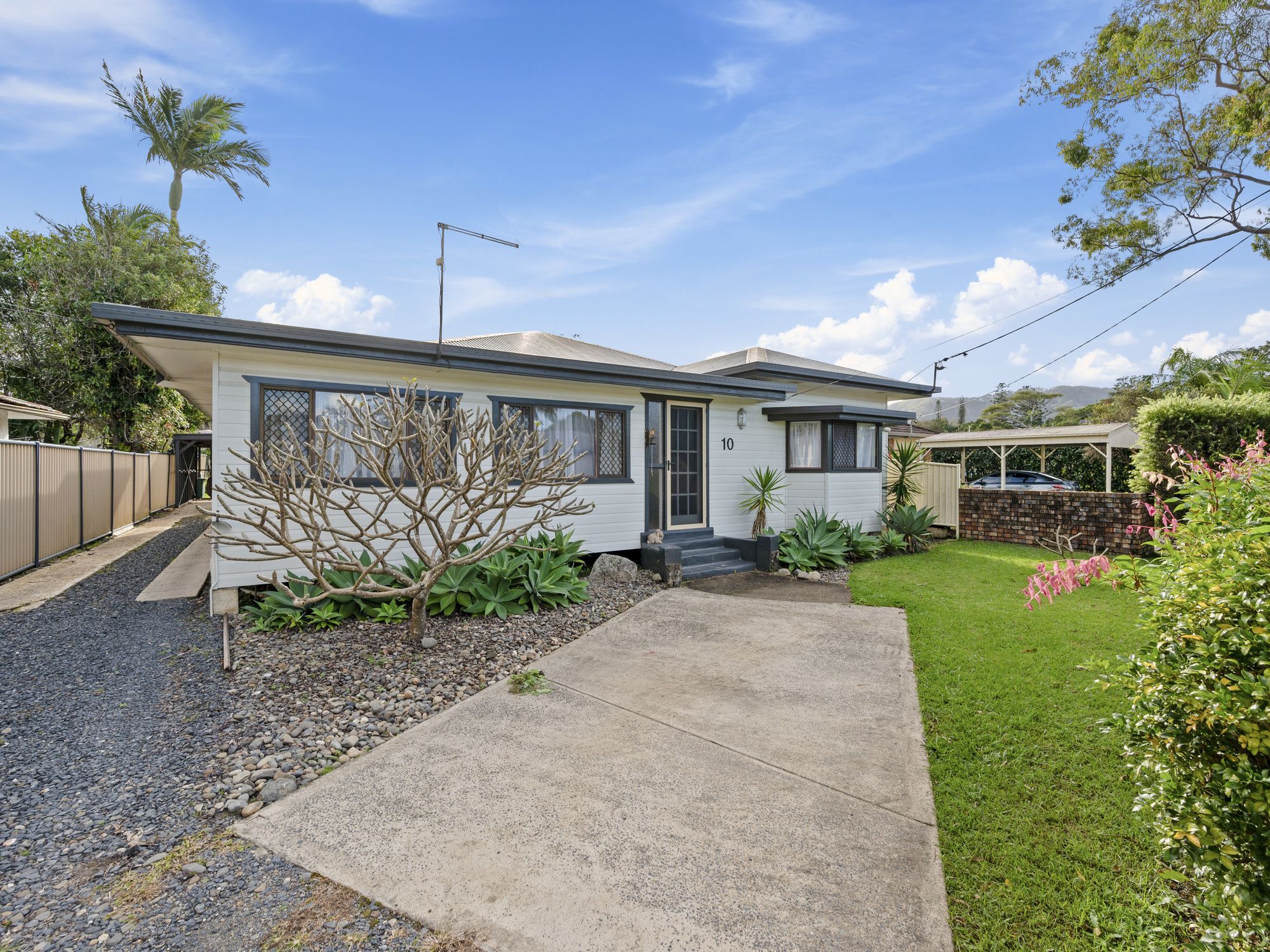 For Sale 10 Long Street Coffs Harbour , NSW