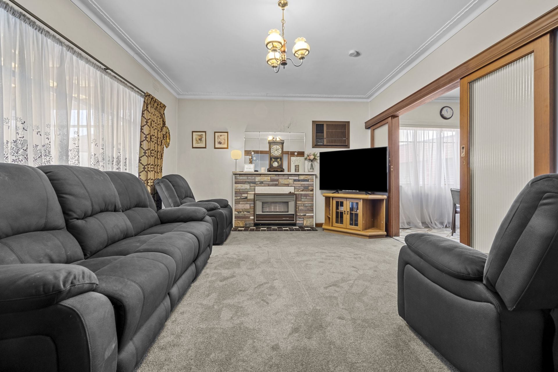 Family Living With Easy Access To Amenities